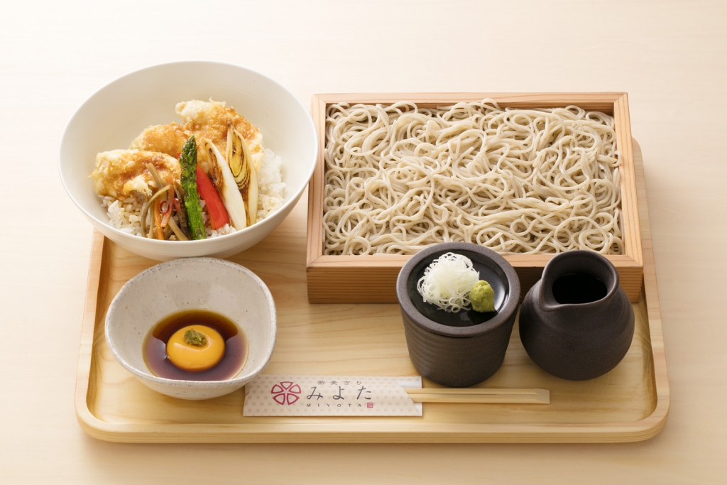 みよたオリジナル「かしわ南蛮丼セット」登場! みよたオリジナル「かしわ南蛮丼セット」登場!