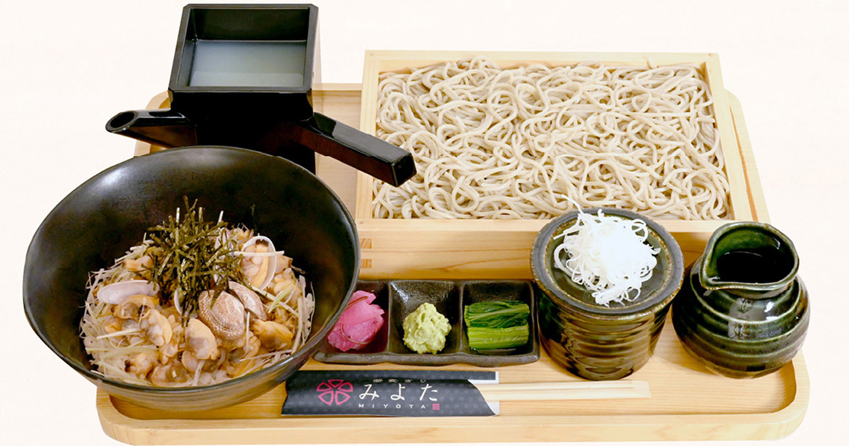 蕎麦屋の深川丼セット